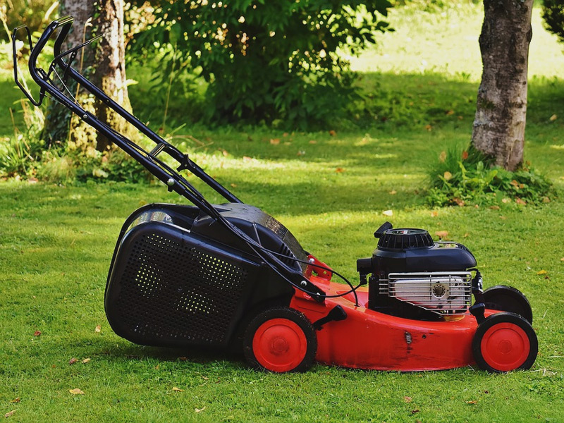 sekání trávy